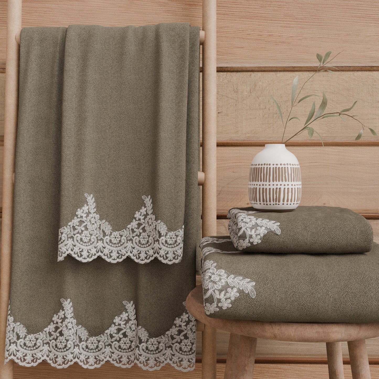 Asciugamani Bagno in Spugna in Pizzo Chantilly Fango