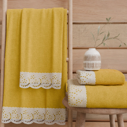 Asciugamani Bagno in Spugna in Pizzo Sangallo Giallo